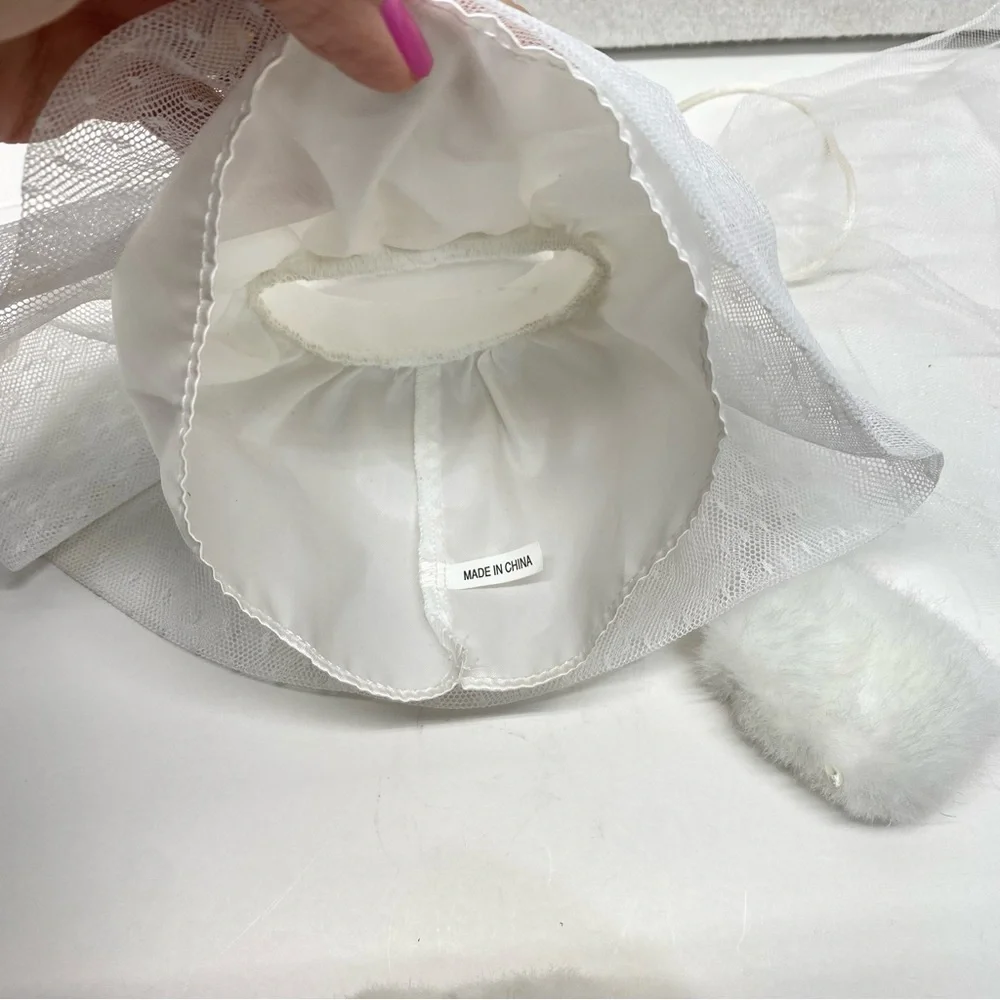 Build-A-Bear White Bride Bear 7inch Plush Teddy in Bridal Wedding Set w/ Veil